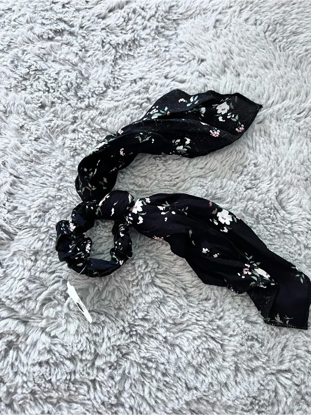 NWT Ponytail Scarf